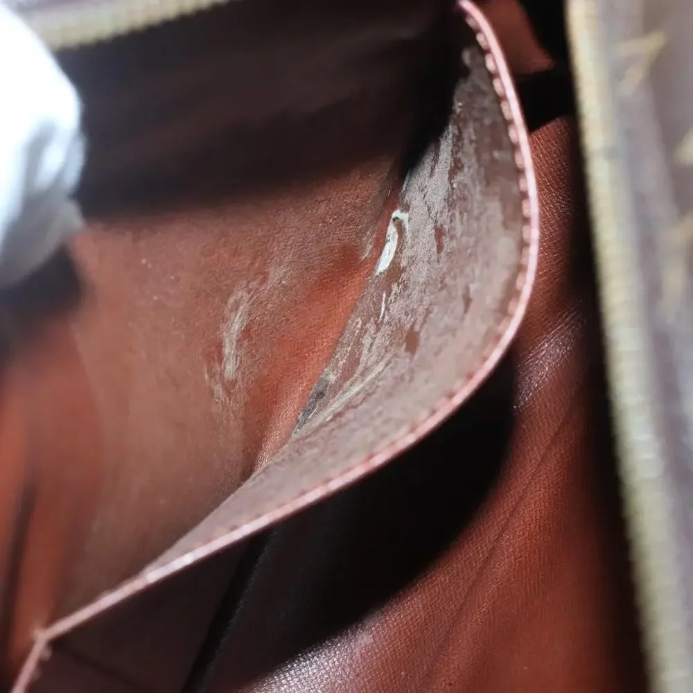 Louis Vuitton height width